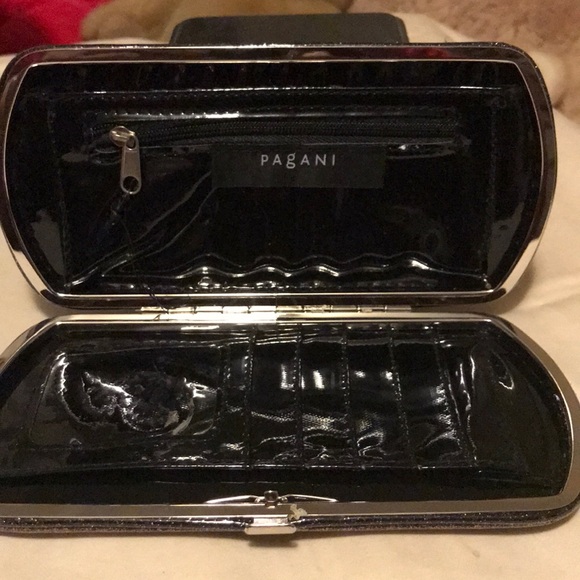 wallet - Picture 3 of 3